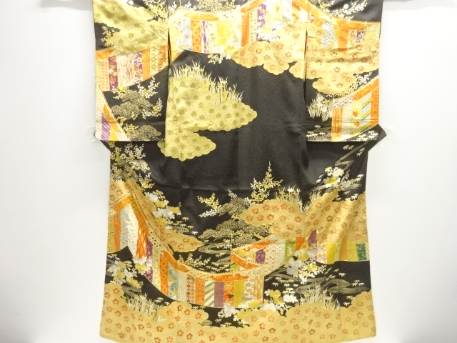 JAPANESE KIMONO / ANTIQUE HIKIZURI / SILK / RINZU / EMBROIDERY / PINE & KIKU PATTERN / FIVE CRESTS